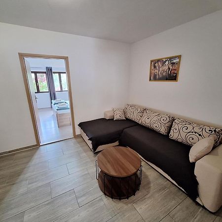 Apartmani Lisicina Omiš Εξωτερικό φωτογραφία