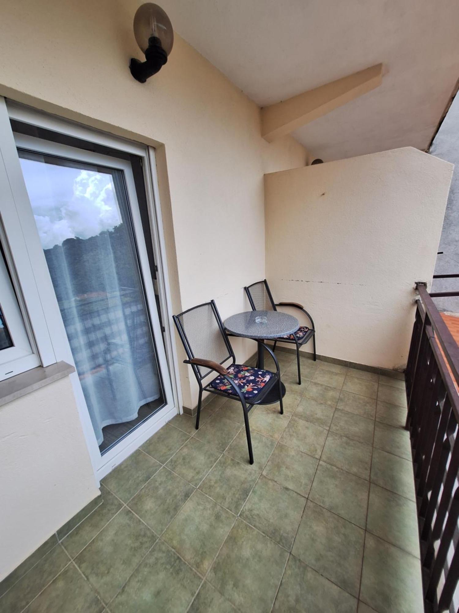 Apartmani Lisicina Omiš Εξωτερικό φωτογραφία