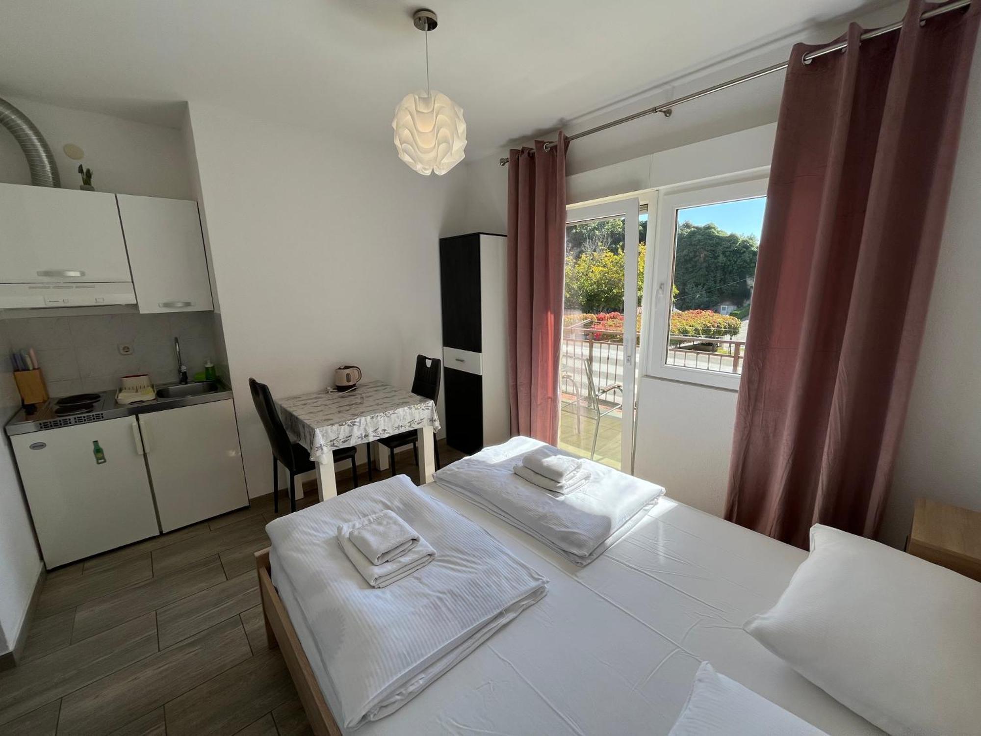Apartmani Lisicina Omiš Εξωτερικό φωτογραφία